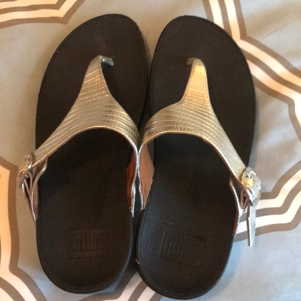 Fitfliop flip flops!! Size 6